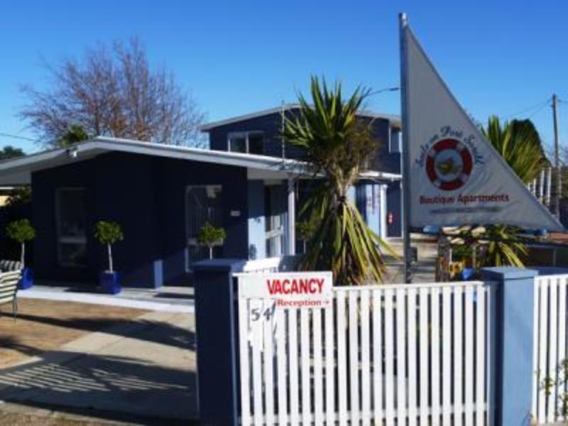 Sails On Port Sorell Boutique Apartments Devonport Exterior photo