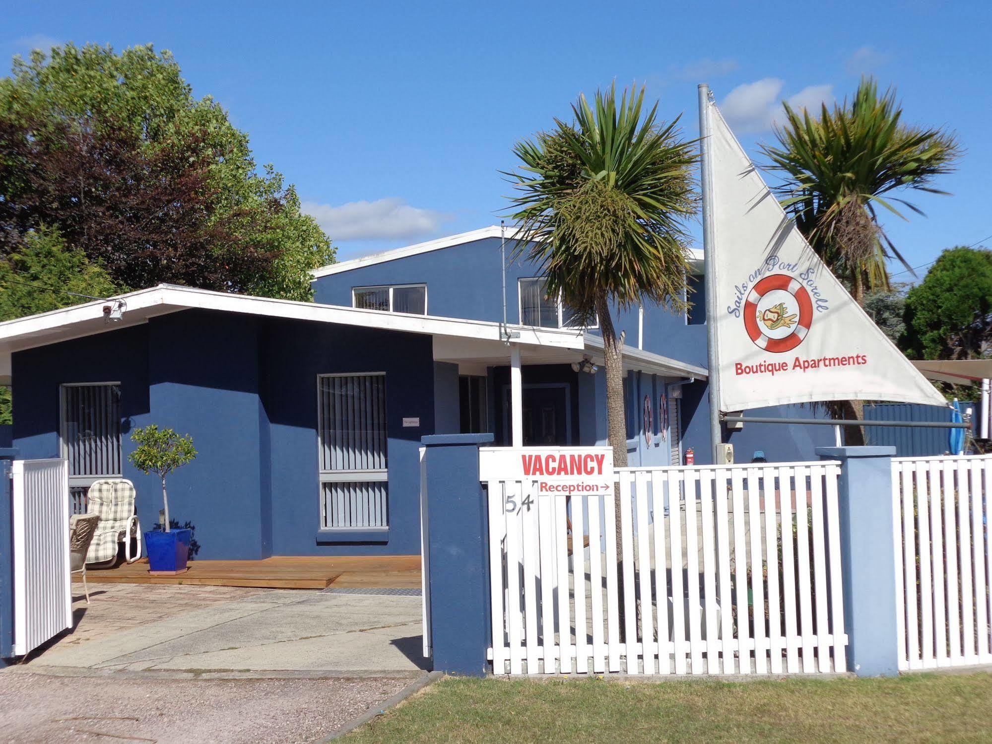 Sails On Port Sorell Boutique Apartments Devonport Exterior photo